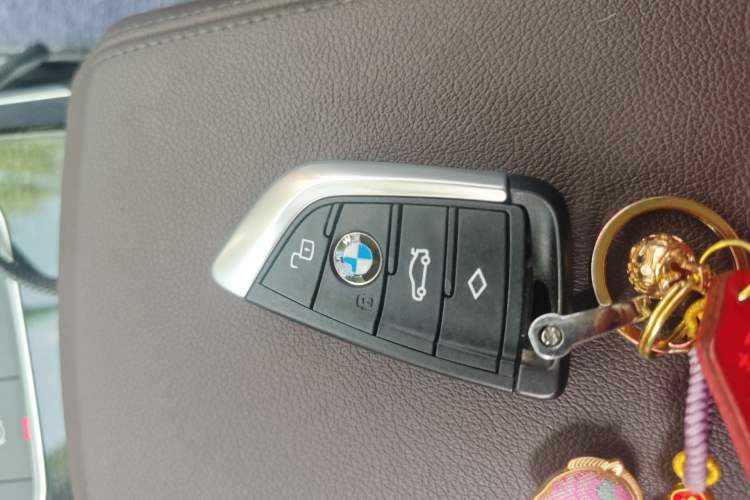 Used BMW 3 Series 2021 Restyled 325Li xDrive M Sport Package Vehicle Key