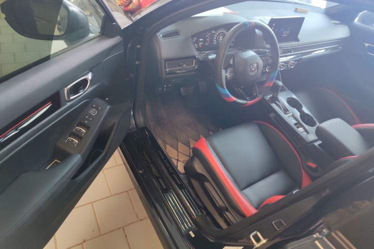 Used Honda Civic 2022 240TURBO CVT Dynamic Edition