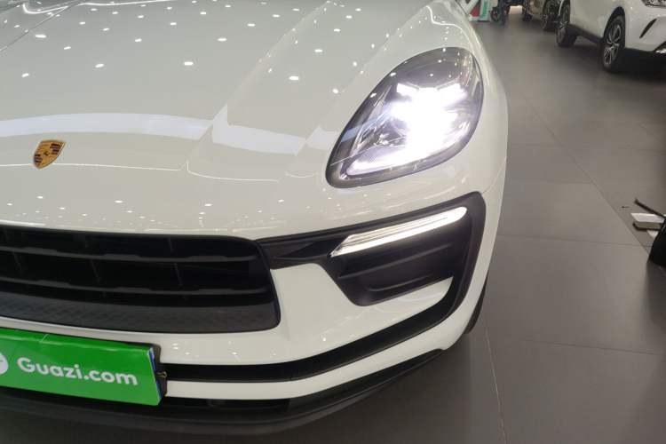 Used Porsche Macan 2023 Macan 2.0T