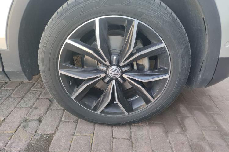 Used Volkswagen Tiguan L 2017 380TSI Automatic All-Wheel-Drive Flagship Edition