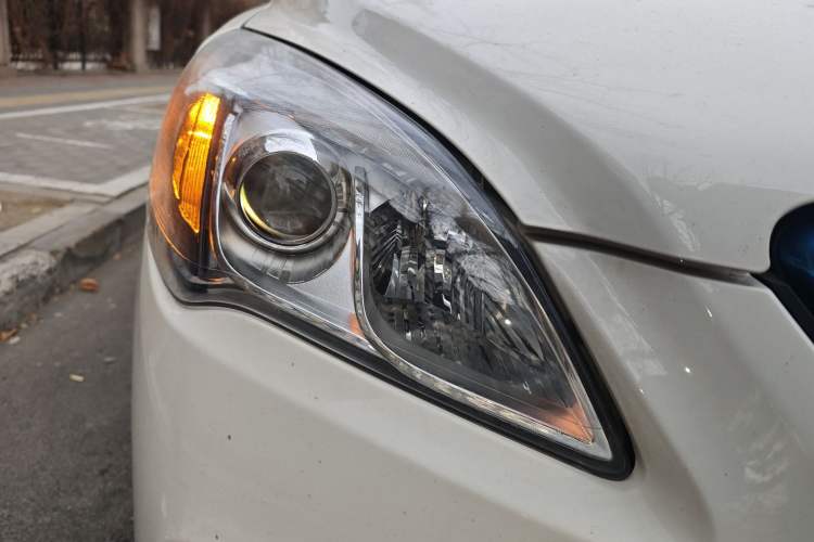 Used BAIC New Energy EV 2015 EV200 Light Edition
