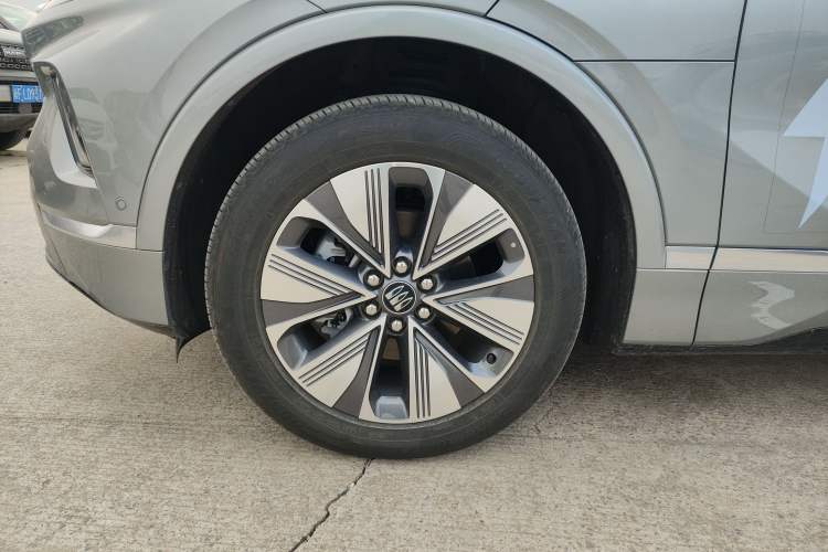 Used Buick E5 2025 Model 620KM Prestige Edition
