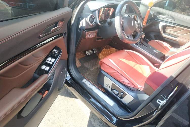 Used Wey VV5 2017 2.0T Ultra-Luxury Version