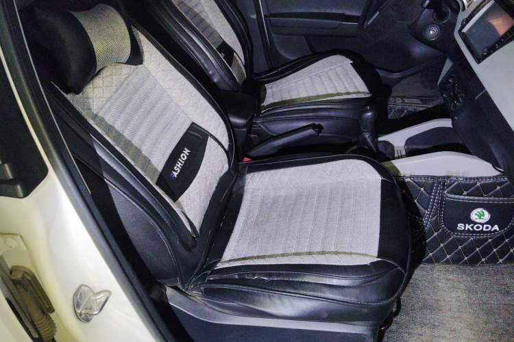 Used Skoda Fabia 2015 1.4L Manual Front-Wheel Drive Model
