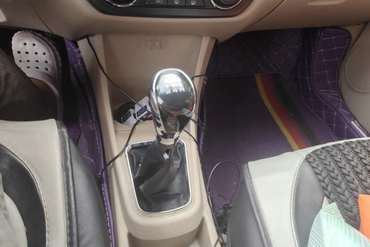 Used Dongfeng Aeolus A60 2014 1.6L Manual Luxury Model