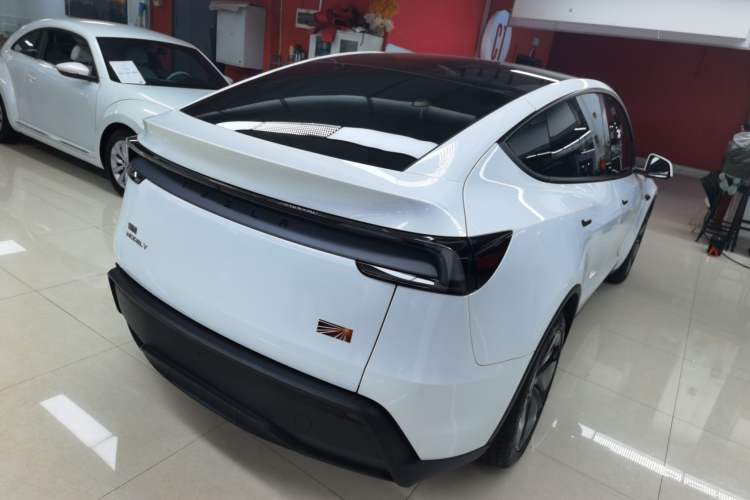 Used Tesla Model Y 2025 Rear-Wheel Drive First Edition