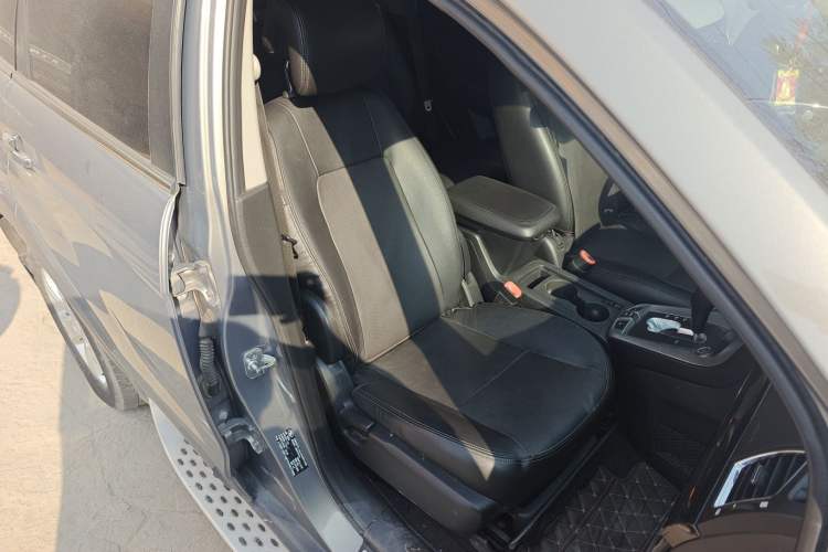 Used Chevrolet Captiva 2017 2.4L Two-Wheel Drive Luxury Edition 7 Seats