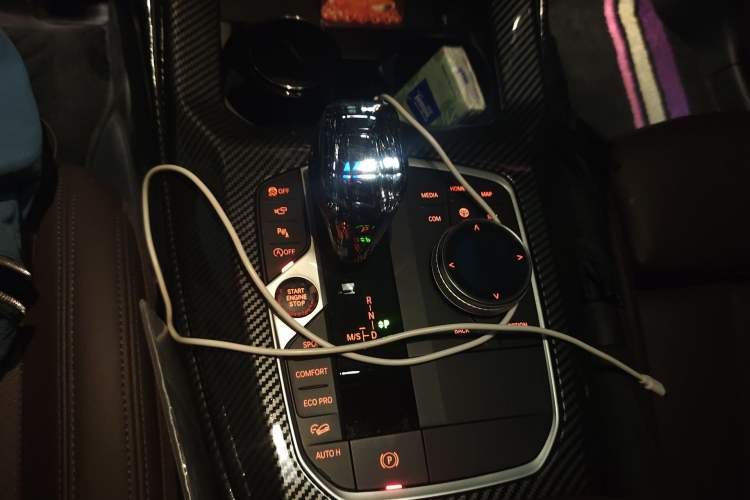 Used BMW X3 2022 Second Facelift xDrive30i Luxury Edition M Night Sky Package Gear Lever