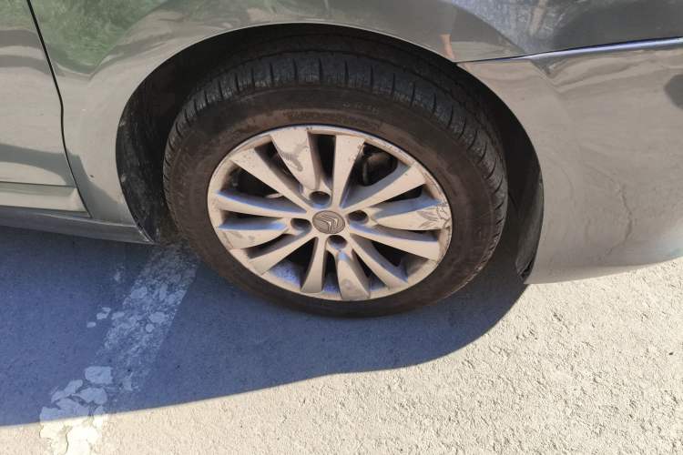 Used Citroen C-Quatre 2013 Sedan 1.6L Automatic Prestige Model Right Front Wheel Hub