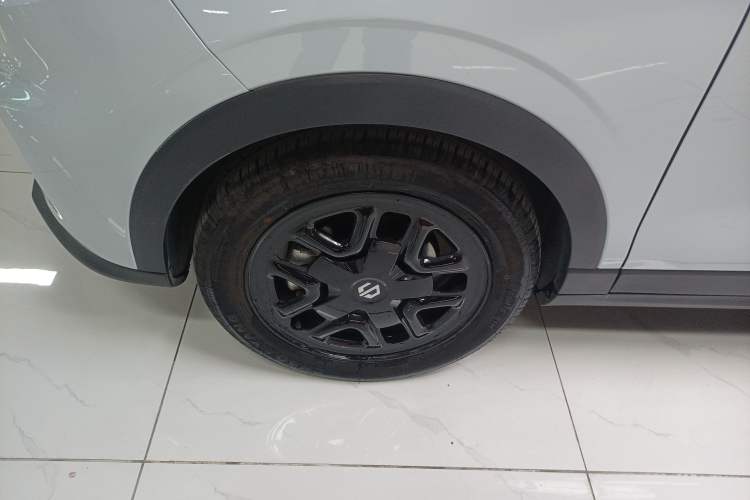 Used Leapmotor T03 2023 310 Lite Edition Left Front Wheel Hub