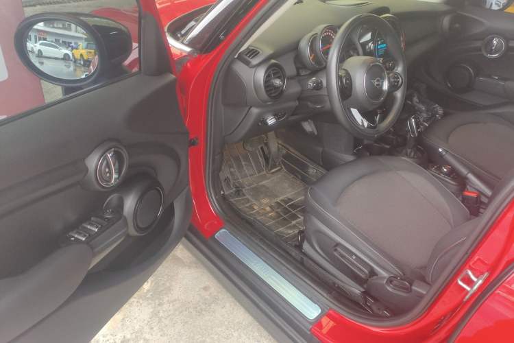 Used MINI MINI 2021 1.5T ONE Five-Door Version