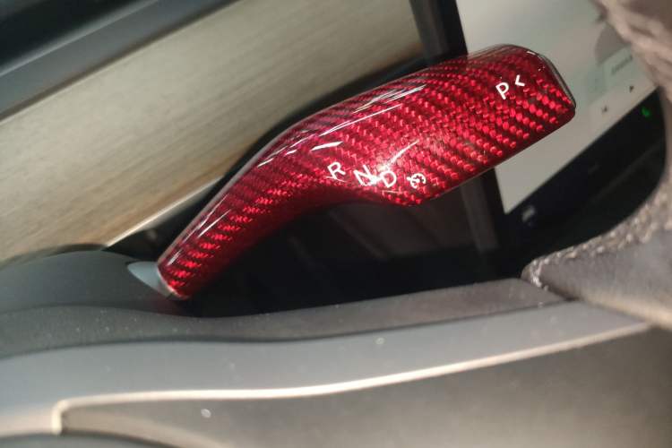 Used Tesla Model Y 2022 Rear-Wheel-Drive Version
