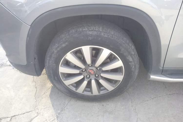 Used Roewe RX8 2018 30T Smart Connectivity Four-Wheel Drive Flagship Edition