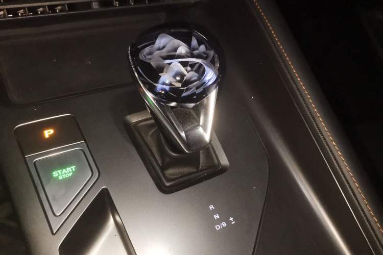 Used Roewe RX5 2023 1.5T Luxury Sliding-Screen Version