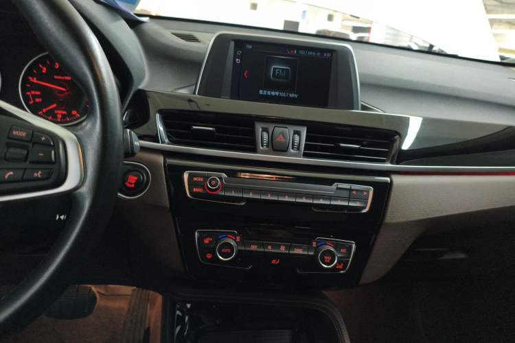 Used BMW X1 2018 sDrive18Li Luxury Model