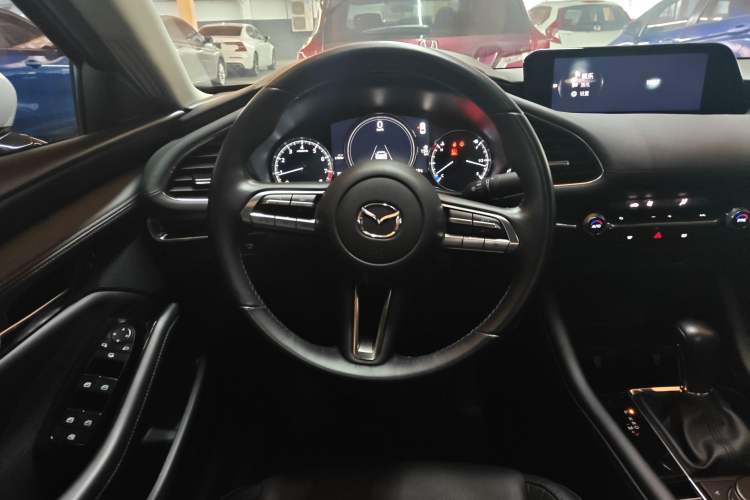Used Mazda 3 Axela 2020 2.0L Automatic Zhiya Edition Steering Wheel