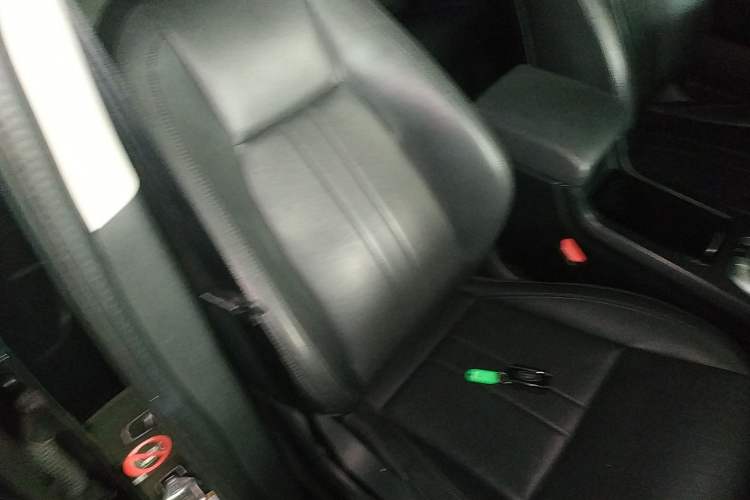 Used Land Rover Discovery Sport 2018 240 PS SE Version
