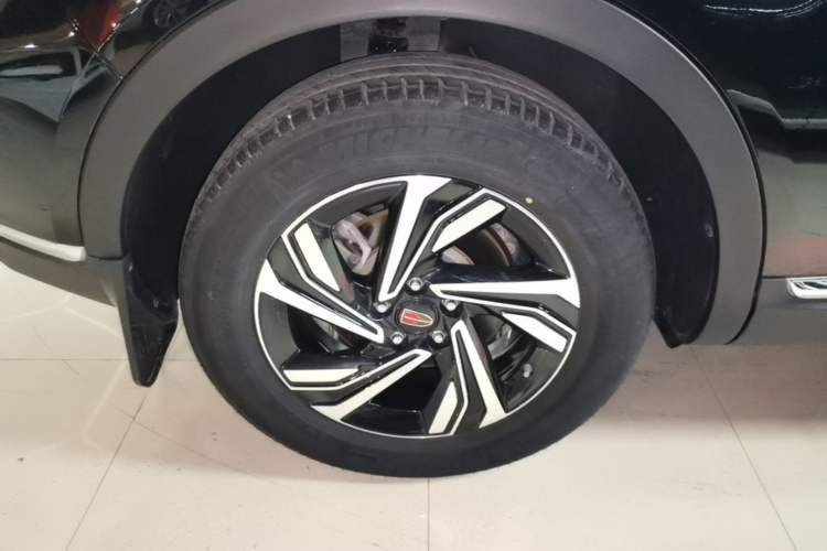 Used Hongqi HS5 2022 Revised Version 2.0T Smart Connect Flagship Edition
