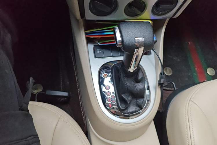 Used Volkswagen Lavida 2011 1.4 TSI DSG Prestige Edition
