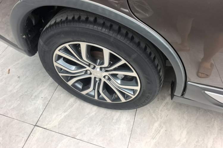Used Mitsubishi Outlander 2018 2.0L Two-Wheel Drive Glory Edition 5 Seats
