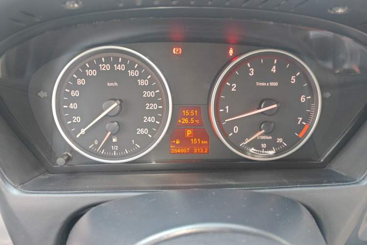 Used BMW X5 2013 xDrive40i
