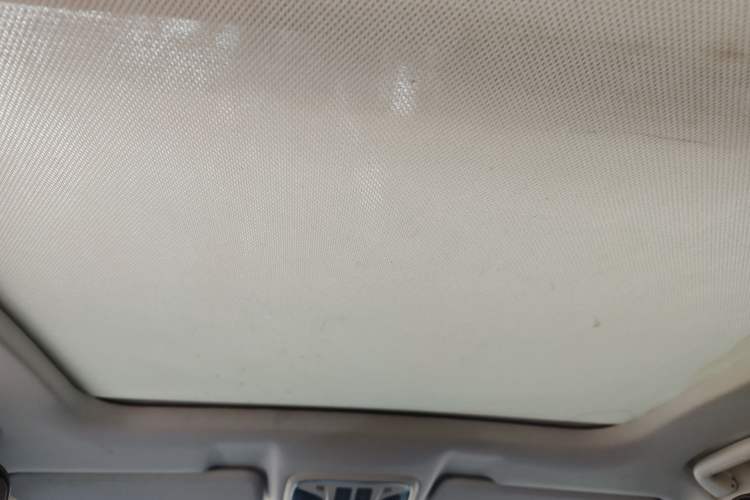 Used Haval H6 2017 Blue Label 2.0T Automatic Two-Wheel Drive Smart Edition Headliner