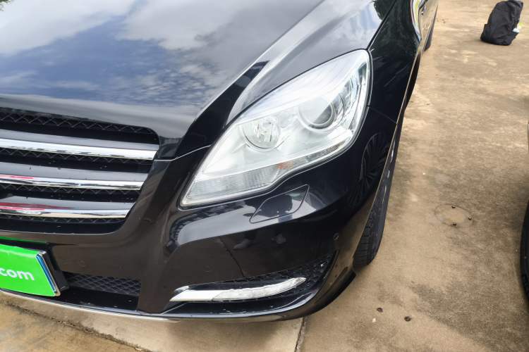 Used Mercedes-Benz R-Class 2017 R 320 4MATIC Business Edition Prestige Model