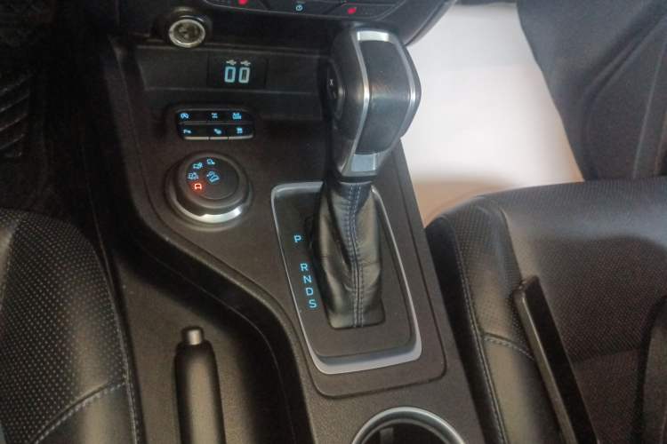 Used Ford Everest 2020 Sport Edition 2.3T Gasoline Automatic 4x4 Flagship Model with 7 Seats