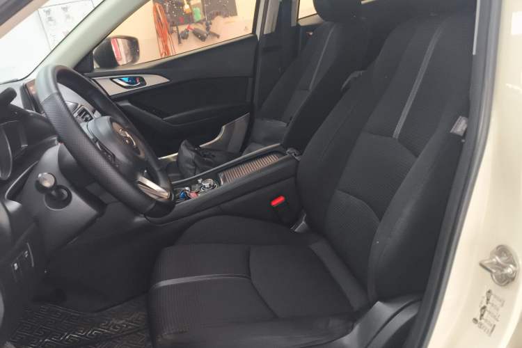 Used Mazda Mazda 3 Axela 2017 Sedan 1.5L Automatic Luxury Model Emission Standard China V