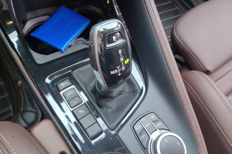 Used BMW X1 2022 sDrive20Li Luxury Model Gear Lever