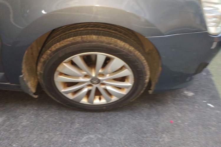 Used Citroen C-Quatre 2013 Sedan 1.6L Automatic Prestige Model Right Front Wheel Hub
