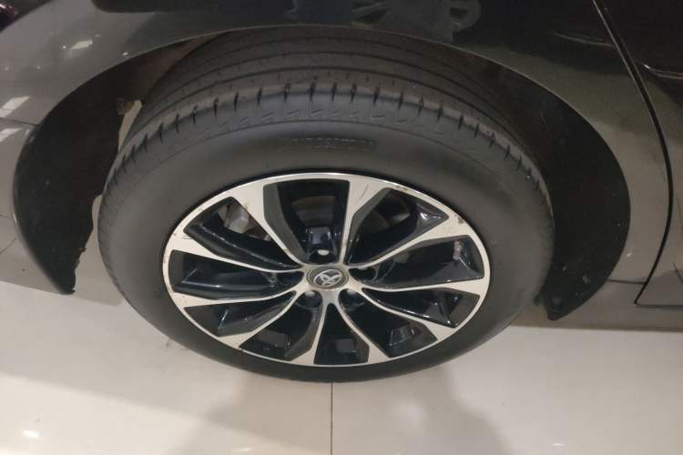 Used Toyota Avalon 2023 2.0L Luxury Edition