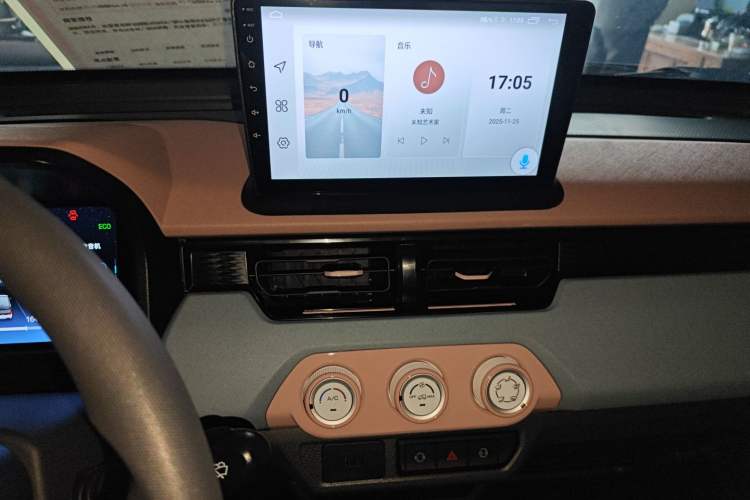 Used Chery QQ Ice Cream 2025 205km Qi Energy Version
