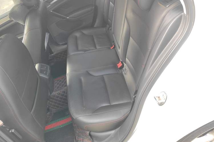 Used Volkswagen Golf 2015 1.6L Automatic Comfort Model
