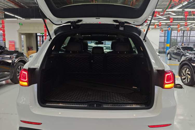 Used Mercedes-Benz GLC 2020 GLC 260 L 4MATIC Luxury Model
