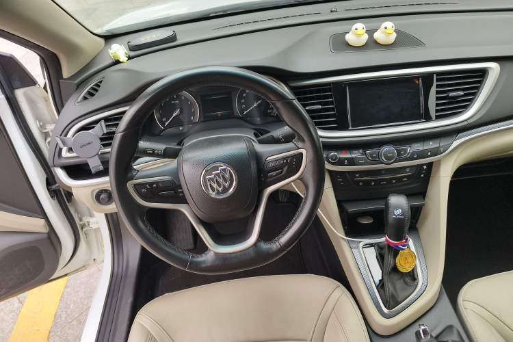 Used Buick GT 2019 15T Dual-Clutch Connected Elite Model China VI Steering Wheel