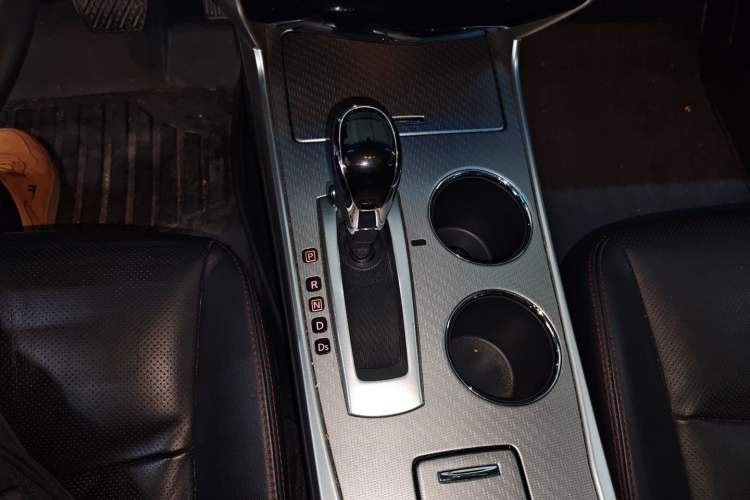 Used Nissan Teana 2018 2.0L XL Smart Upgrade Edition Gear Lever