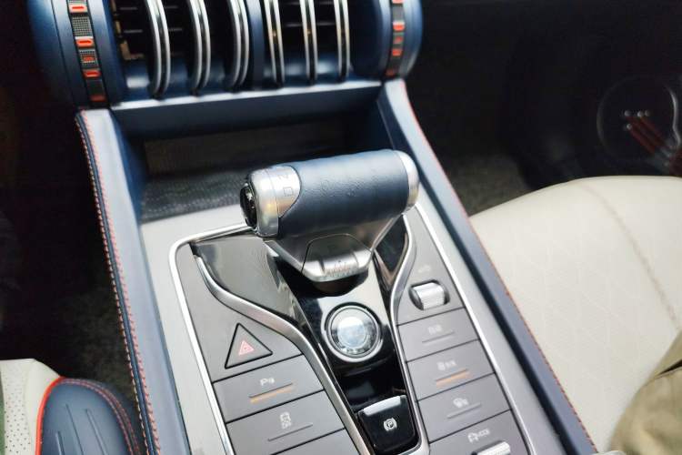 Used BYD Yuan PLUS 2022 430 km Luxury Version Gear Lever