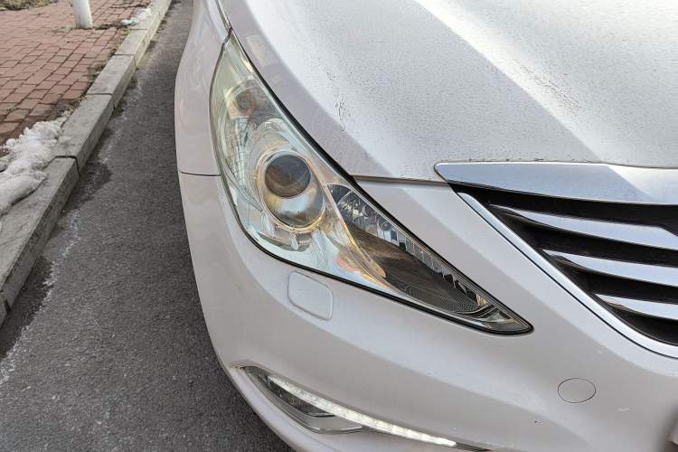 Used Hyundai Sonata 2014 2.4L Automatic Luxury Version China IV Standard