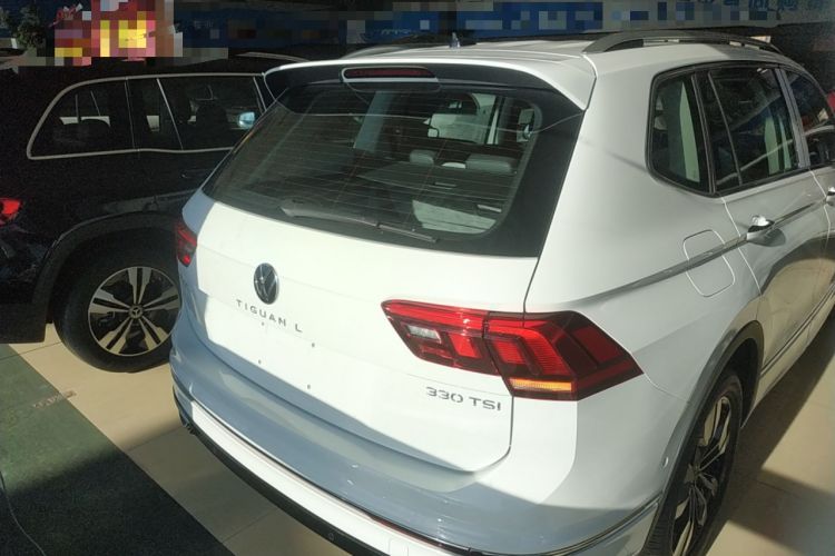 Used Volkswagen Tiguan L 2024 Outstanding Model 330TSI Automatic Two-Wheel Drive R-Line Dragon Glory Edition
