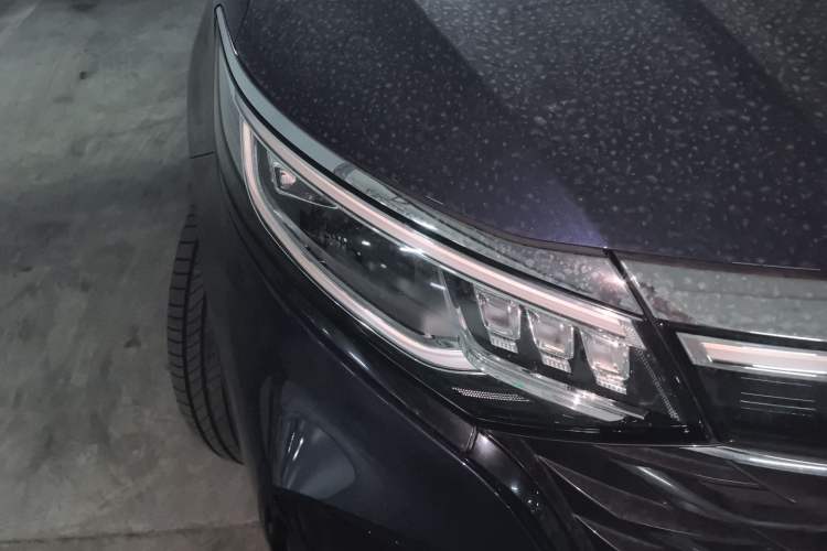 Used Roewe iMAX8 2022 400TGI Prestige Edition Right Front Headlight