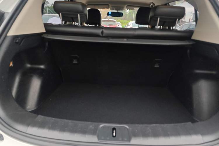 Used Dongfeng Aeolus AX4 2017 1.6L DCT Trendy Style
