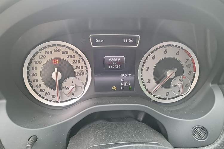 Used Mercedes-Benz A-Class 2015 A 200 Fashion Model Instrument Cluster