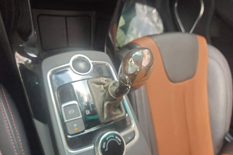 Used BYD Qin New Energy 2015 1.5T Dual-Crown Flagship Plus Edition