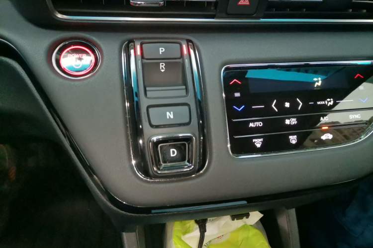 Used Honda Elysion 2022 2.0L eHEV Luxury First Edition
