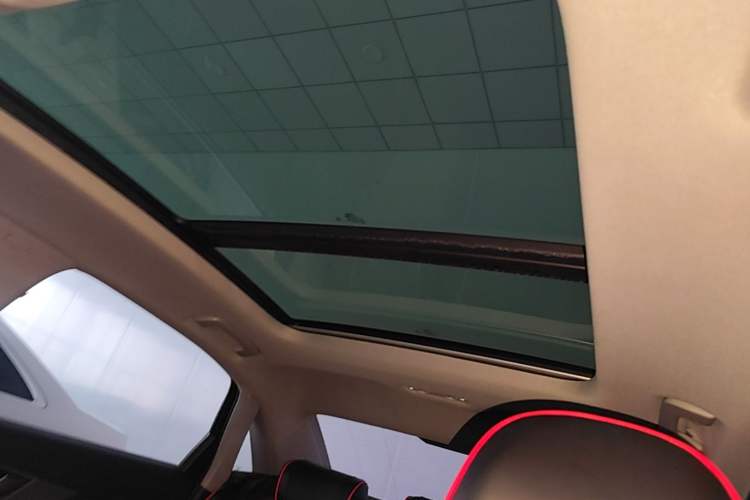 Used Audi A4L 2019 40 TFSI Ambition China VI Headliner