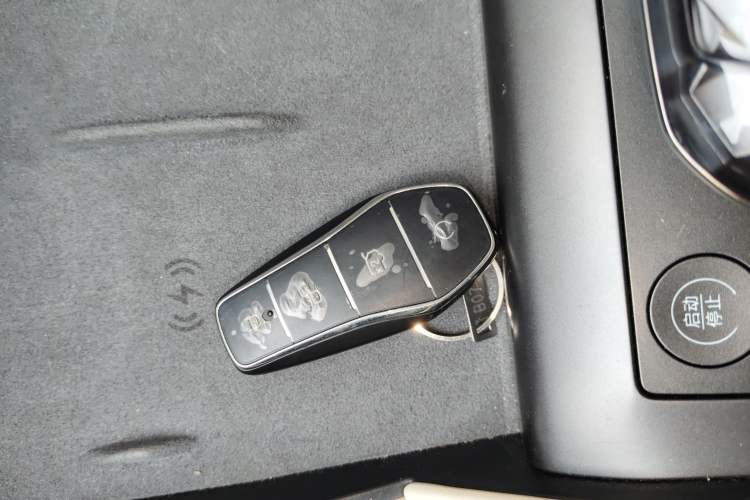 Used BYD Qin L 2025 DM-i Smart Drive 120KM Superior Model