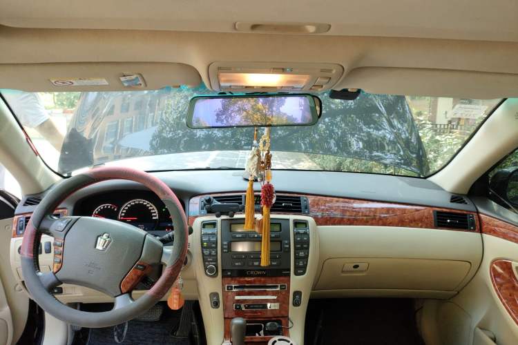 Used Toyota Crown 2007 2.5L Royal Special Edition Headliner