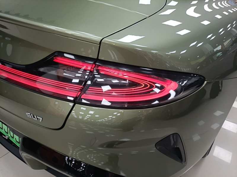 Used Xiaomi Auto SU7 2024 Rear-Drive Long-Range Intelligent Driving Version — 7