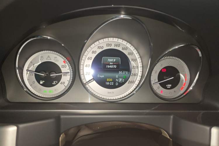 Used Mercedes-Benz GLK-Class 2014 GLK 260 4MATIC Dynamic Model
